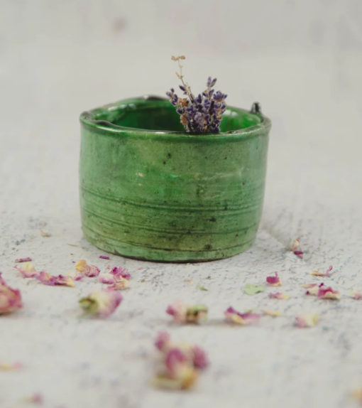 Pot Tamegroute vert, artisanat marocain en céramique traditionnelle